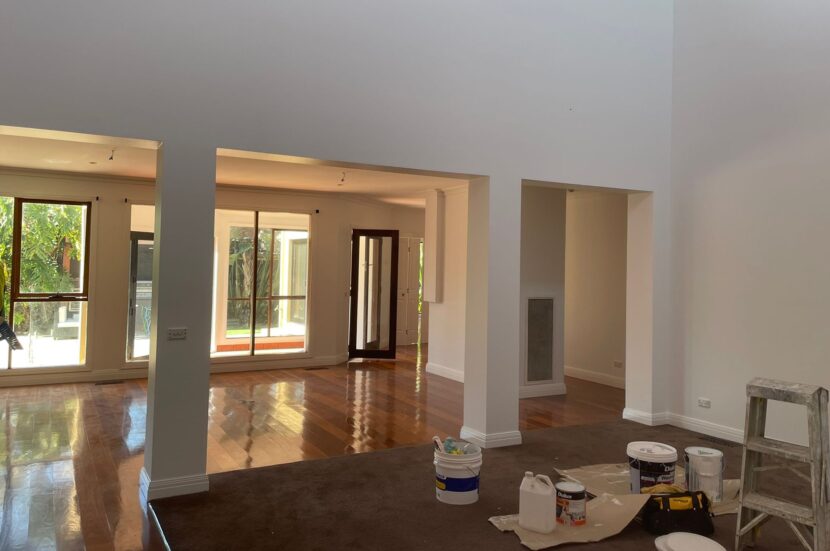 Painters Melbourne Interior Exterior House Painting Service   Home Residential Painter Melbourne1 Min 830x551 